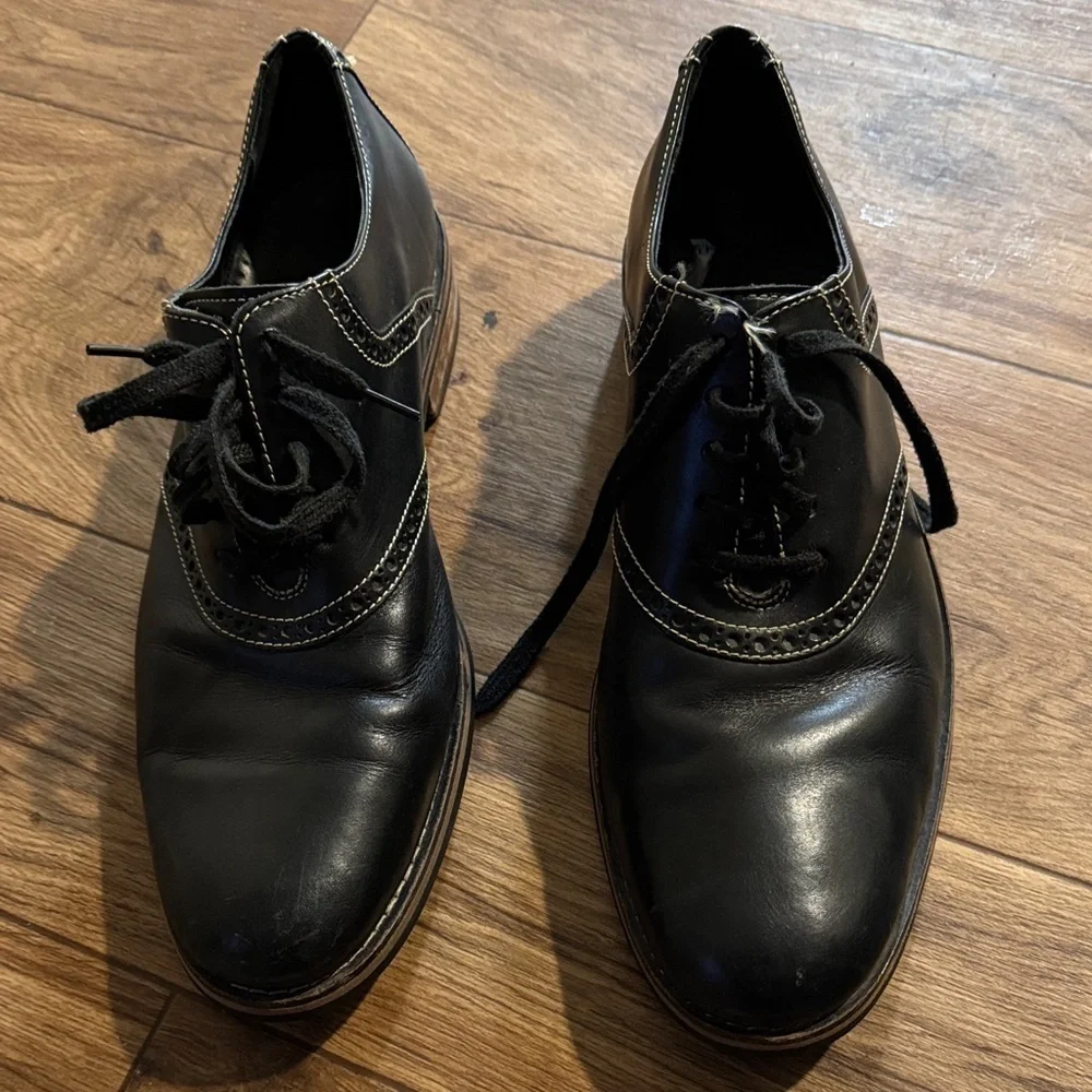 Cole Haan Black Leather Oxfords
